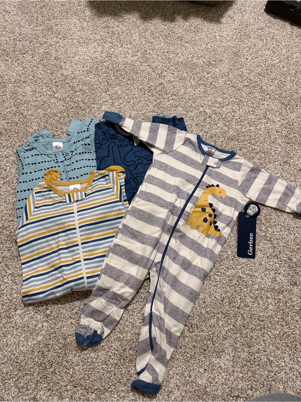 Gerber 4 Pack NWT Footed One-Piece 3-6 Months Sleepers